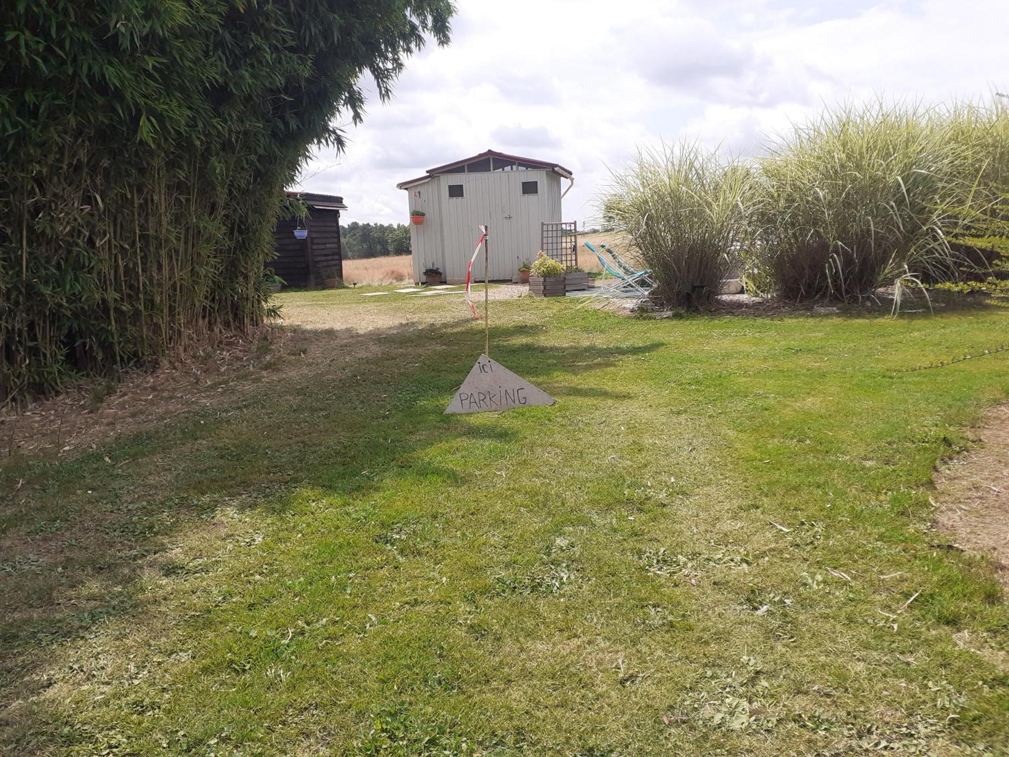 Maison d'Hôtes Afrika du Queyroux Ginestet Quarto foto
